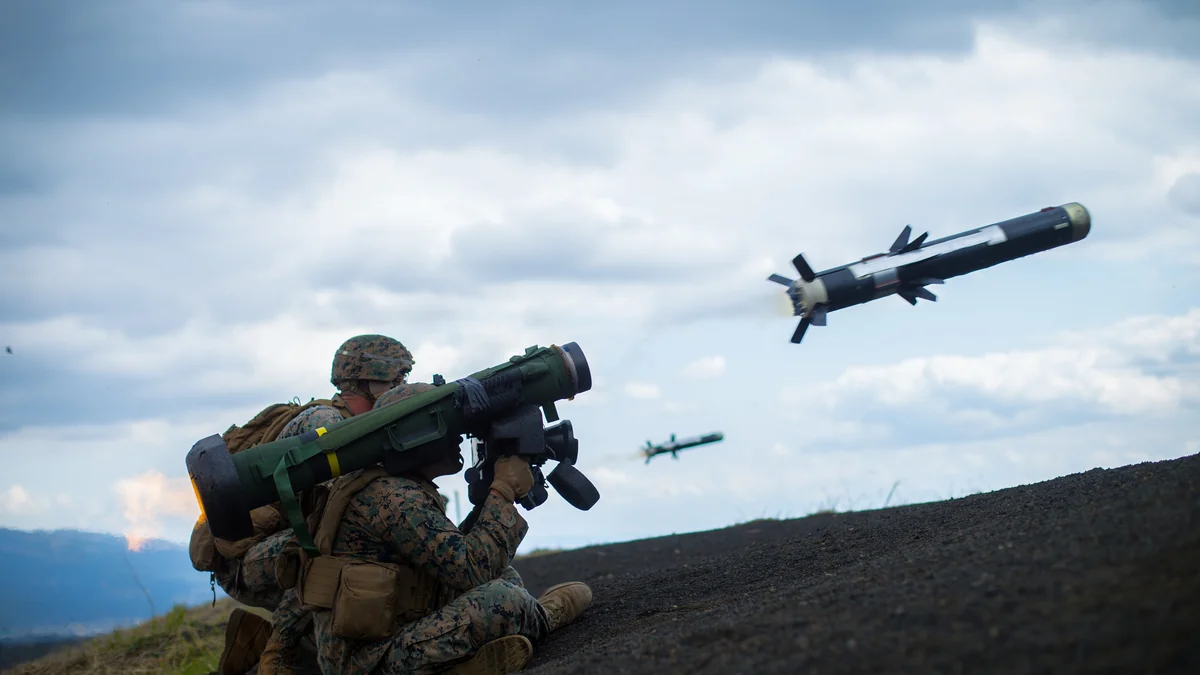 FGM-148 Javelin durante un ejercicio